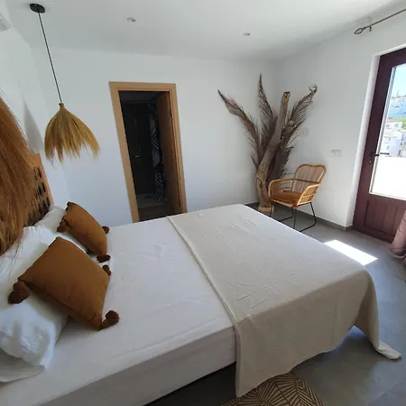 Bed & Breakfast Lomy Casares