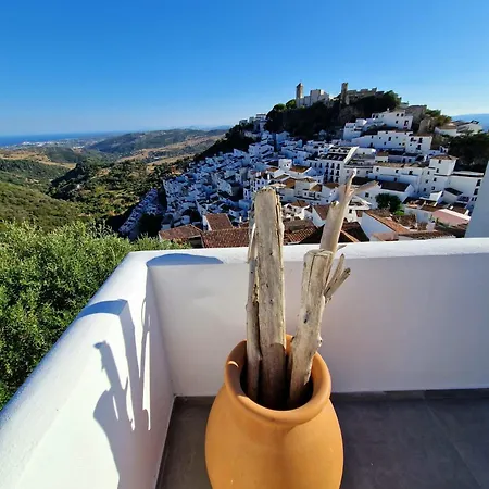 Lomy * Casares